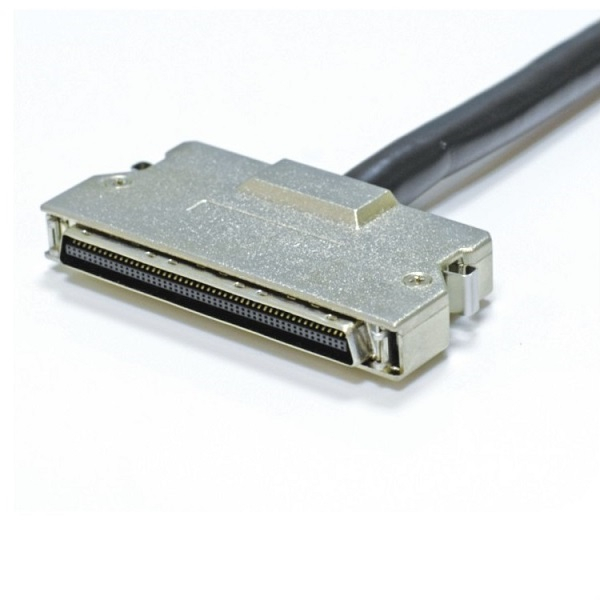 Inconntec SCSI MDR-100PIN电缆金属引擎盖闩锁类型
