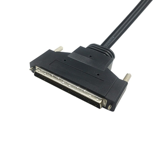 Inconntec SCSI-II 100 针电缆 PVC 成型螺丝型